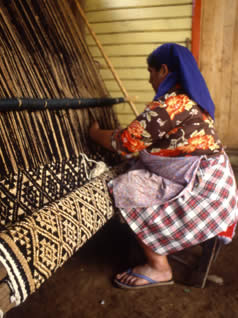 Telar mapuche vertical 03