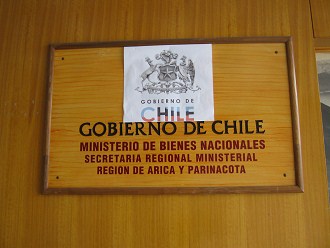 Casa Coln, la placa del ministerio de
                        bienes nacionales
