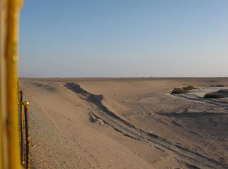 H�uschen in der W�ste (03) am
                              Horizont