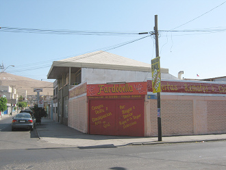 Lynch con Higgins, tienda de ropa
                            Fardobella