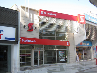 Fussgängerzone 21. Mai, die Scotiabank Fussgängerzone 21. Mai, die Scotiabank