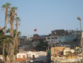 Vista a una bandera del Per�