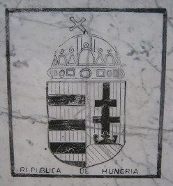 Placa de c�nsules, el escudo del
                                Hungr�a