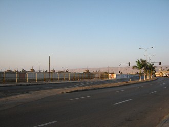 Avenida
                        Lira, vista al norte