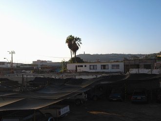 Vista del balc�n del hostal Yungay con
                          Arica durante la salida del sol el 3 de mayo
                          2010 (02)