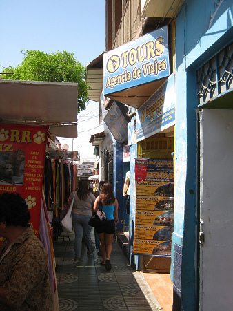 Bolognesi-Passage, die
                                    Reiseagentur "Tours"