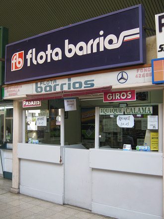 Ventanilla de la agencia Flota Barrios