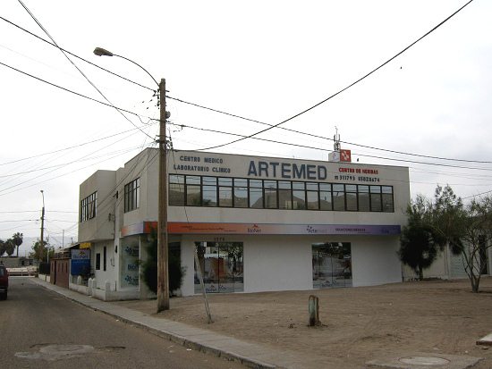 18.-September-Allee, medizinisches Zentrum
                        und Laboratorium "Artemed"