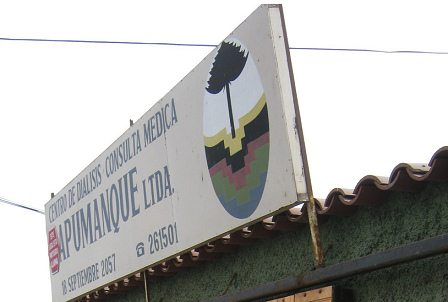 Avenida 18 de Septiembre, centro de
                          di�lisis Apumanque, placa