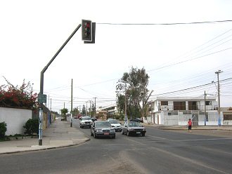 Avenida 18 de Septiembre, otro cruce