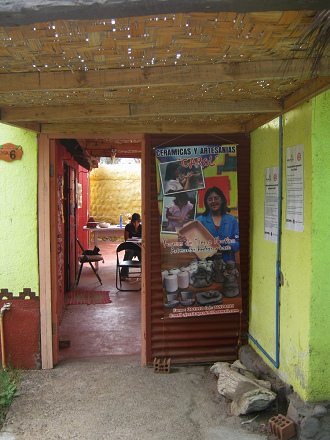 Kunsthandwerkerdorf von Arica,
                            Werkstatt Nr. 6 (Keramikwerkstatt)