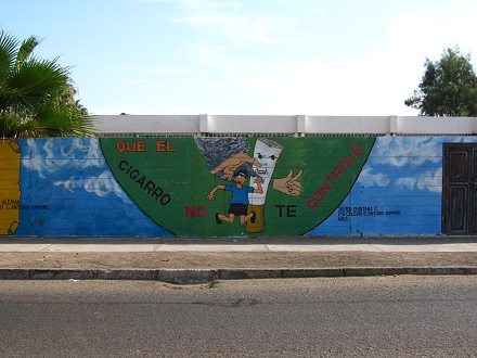 Malerei: Die Zigarette darf nicht den
                          Menschen kontrollieren: "Die Zigarette
                          soll dich nicht kontrollieren"