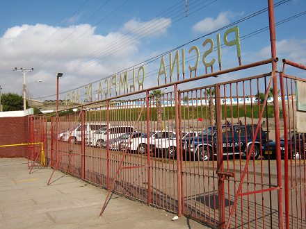Piscina ol�mpica de Arica, la
                                    salida 03