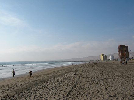 La playa Chinchorro con la bah�a grande