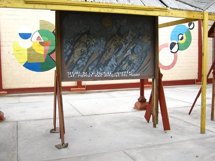 Cuadro con
momias Cuadro con momias