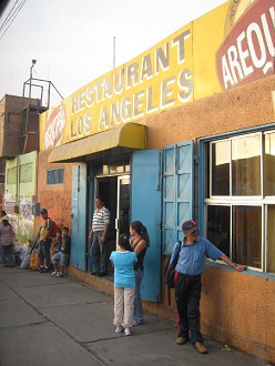 Panamericana, restaurante "Los
                        Angeles"