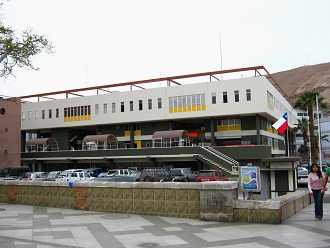 Sicht auf das zentrale Post- und
                        B�rogeb�ude