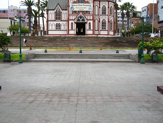 Plaza Col�n, escalera sin rampa