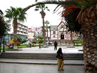 Plaza Col�n, escaleras sin rampas