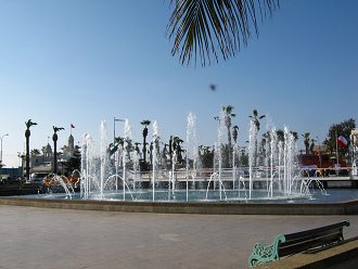 Mackennaplatz, Springbrunnen in
                                  der Position 03
