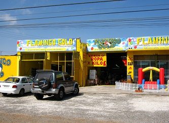 Avenida Santa Mar�a, tienda
                                "Flamingo Gold" 01