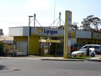 Avenida Rocca, la entrada de Lipigas