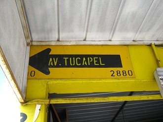 Avenida Tucapel, placa