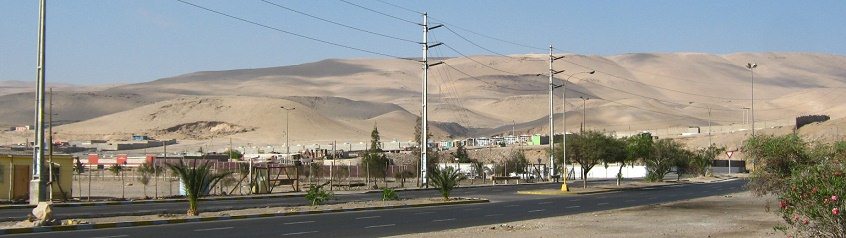 Avenida Rocca, vista al cementerio, primer
                        plano