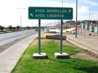 Avenida capit�n Avalos, la placa para la avenida
                  Morrillos, primer plano