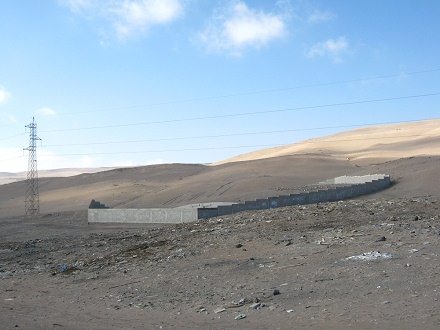 La tumba con la tierra t�xica 02