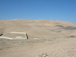 Tumba de tierra t�xica 10