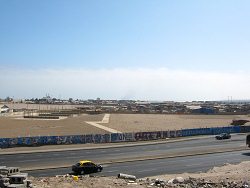 Vista del ex terreno de la tierra t�xica
                        03