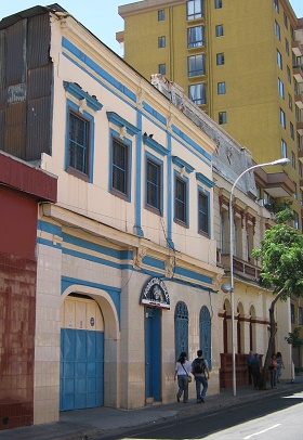 Avenida Catedral, empresa de produccin de
                        msica, primer plano