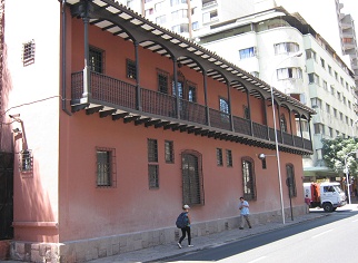 McIver-Allee, rotes Haus, Nahaufnahme