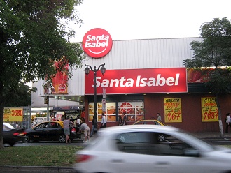 Cumming-Allee, das Einkaufszentrum
                        "Santa Isabel"