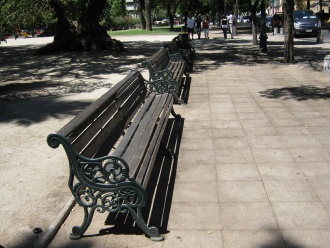 Brasilienplatz, alte B�nke