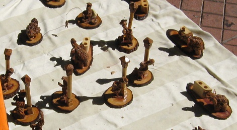 Pius-IX.-Strasse (calle P�o
                                  Nono), Figuren aus Pfirsichsteinen,
                                  Nahaufnahme 02