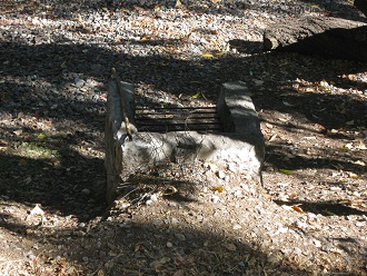 Ein Grill in der Gipfel-Picknickzone,
                          Nahaufnahme