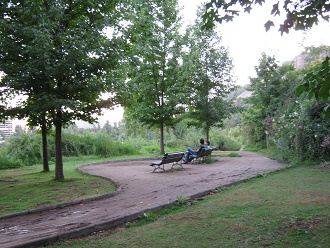 El mirador "Penihue" en el
                          parque Metropolitano de Santiago de Chile