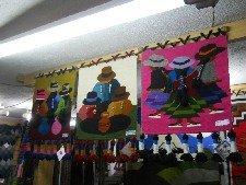 Wandteppiche mit Intrigenfrauen