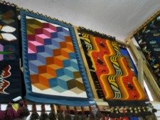 Wandteppiche mit grafischem
                            Treppendesign (dreidimensional) und
                            B�nder-Design