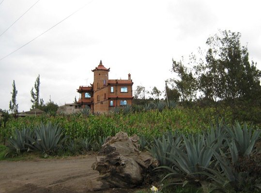 Ein Feld mit einem Schl�sschen