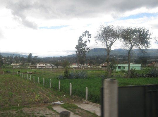 Felder, H�gel, Wolken