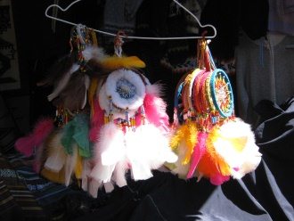 Weberei-Ausstellung, kleine Traumf�nger