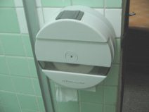 Hostal Berlin, recipiente para
                                    papel higi�nico