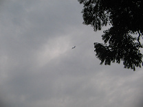 Guayaquil, malec�n 2000, salida de un avi�n
                        (02)