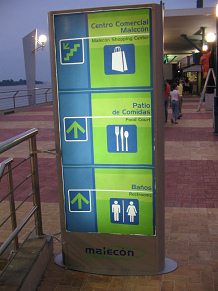 Guayaquil, malec�n 2000, gran placa para
                        las zonas de restaurantes