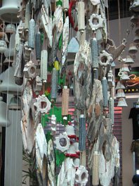 Guayaquil, malec�n 2000, tienda de
                        artesan�a (06), m�viles