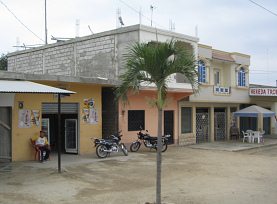 Huaquillas,
                          Villen