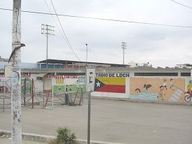 Huaquillas, Stadion mit Wandbemalungen